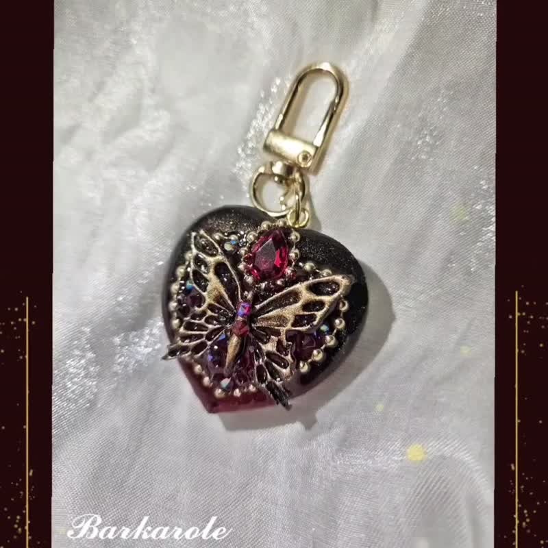 華稀之夢 手工滴膠流沙吊飾 - 吊饰 - 树脂 红色