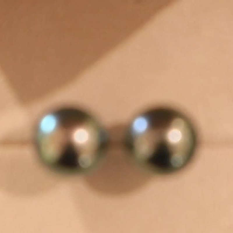 大溪地天然海水孔雀绿黑珍珠耳环 9-9.5mm 18k金 - 耳环/耳夹 - 珍珠 绿色