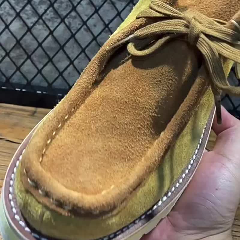 WALLABEE 低帮厚底袋鼠鞋 真皮长绒拼色休闲工装靴 - 男款休闲鞋 - 其他材质 卡其色