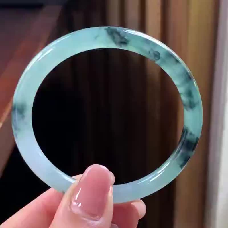 冰种翡翠天然翡翠玉镯 A玉手镯 玉鈪 • 冰种水墨丹青翡翠圆镯 - 手链/手环 - 玉石 蓝色