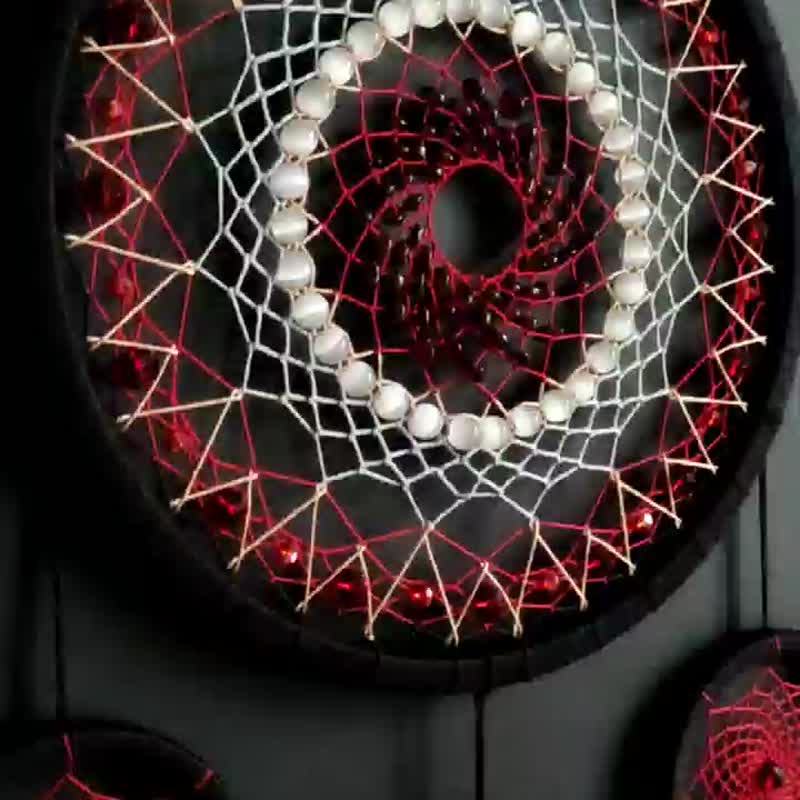 Garnet red dreamcatcher with natural feathers, Large dream catcher Valentine Day - 墙贴/壁贴 - 宝石 红色
