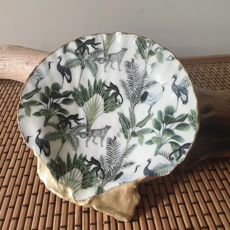 【也形】L扇贝盘 | 丛林 | 男女都适合 | 小物收纳盘 - 摆饰 - 贝壳 绿色