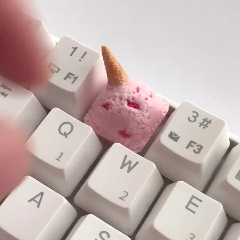 草莓冰淇淋键帽【带显示】 - 电脑配件 - 粘土 粉红色