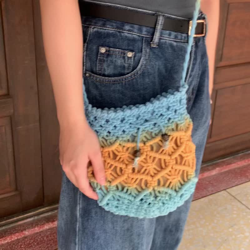小丑鱼 手染编织束口水桶包/夏日斜背小包/职人手工染制 - 其他 - 棉．麻 橘色