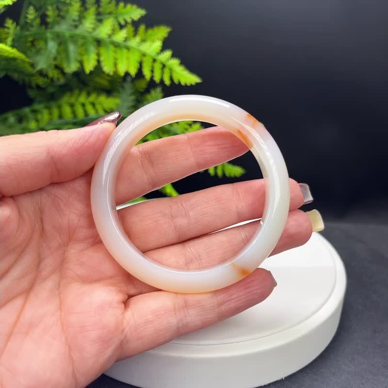 精品 溏心玛瑙手镯 55MM 粉白飘橘 玉髓手环 清新秀雅 气质百搭 - 手链/手环 - 半宝石 